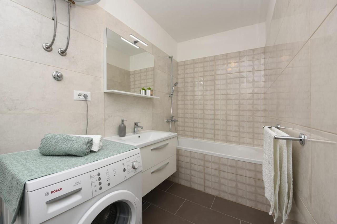Apartman Vinika ซาดาร์ ภายนอก รูปภาพ
